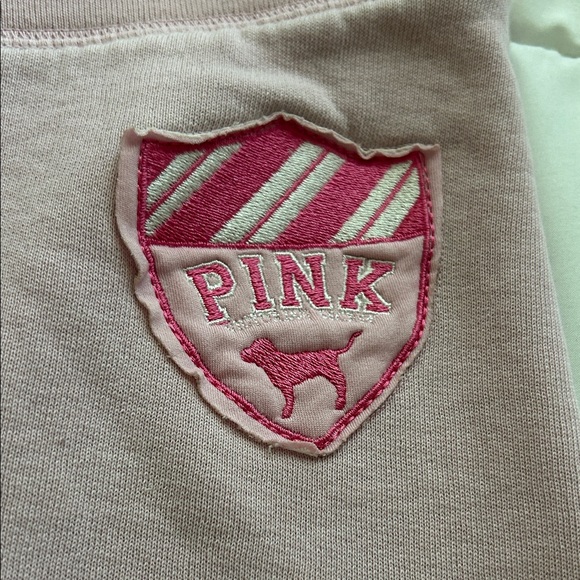 VINTAGE Victoria secret baby pink capri sweatpants 🫧 - Picture 5 of 7